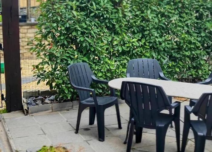 La Porte Noire Courcelles